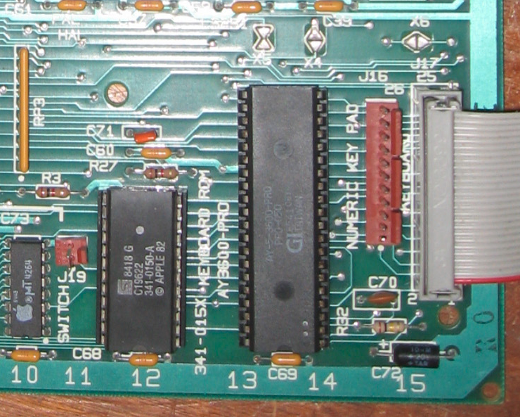 /images/2021/apple-iie-actual-circuit-board-detail.png